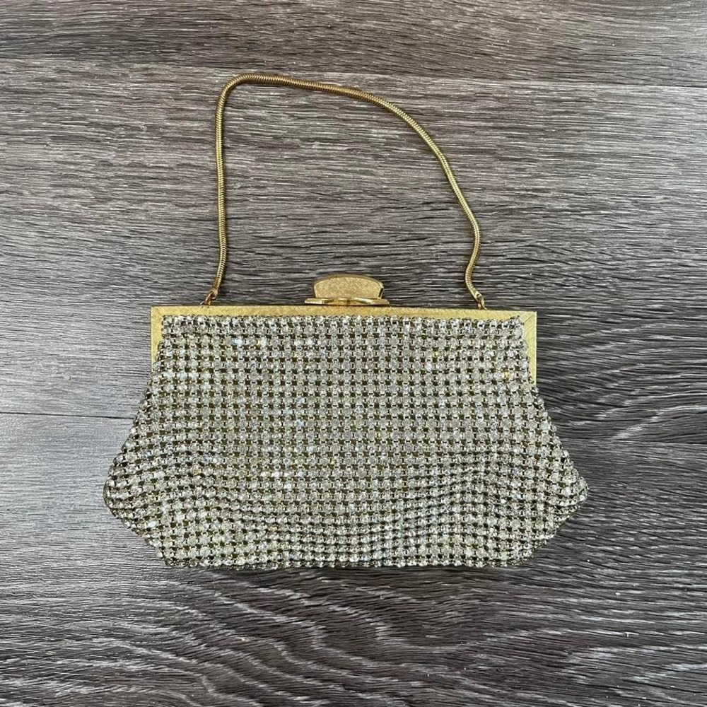 Vintage 1950s rhinestone clutch with gold chain